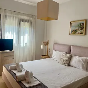 4* Πανσιόν The House - & (adults Only)